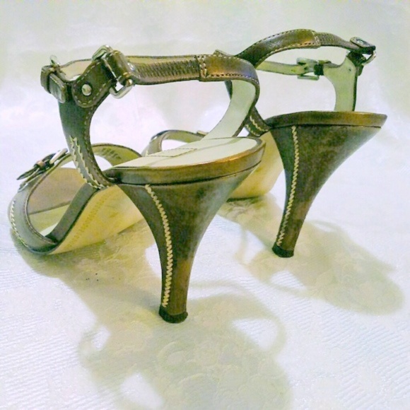Anne Klein Bronze Metallic Leather Slingback Heels - Picture 2 of 5